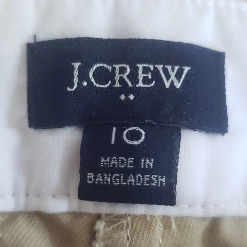 J. Crew Shorts Women's 10 Classic Cotton Chino Tan Preppy